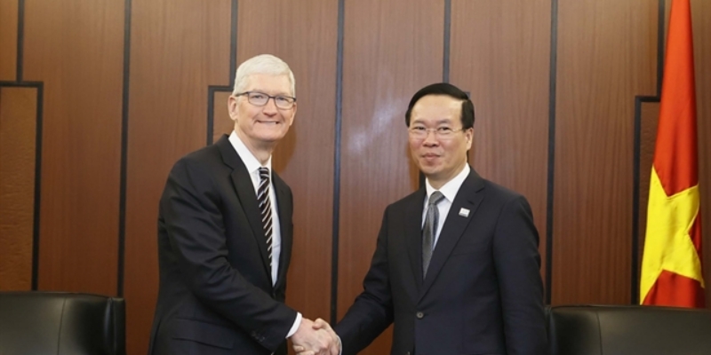Tim Cook Akui Vietnam sebagai Mitra Bisnis Strategis Apple