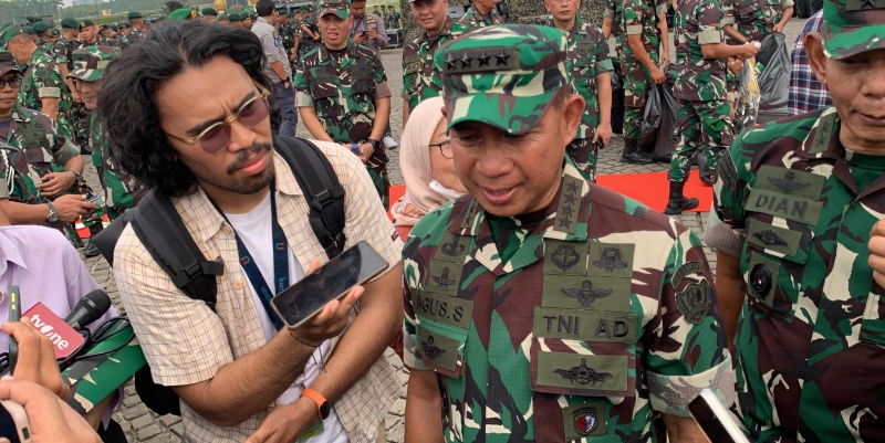 Akui Dekat dengan Jokowi Sejak di Solo, Jenderal Agus: <i>Task Oriented</i>