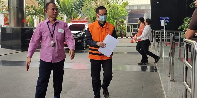 Mantan Kepala Bea Cukai Makassar Andhi Pramono Jalani Sidang Perdana Kasus Gratifikasi