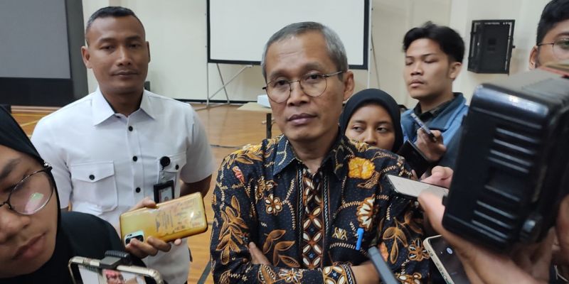 Ditetapkan Tersangka, Firli Bahuri Diberhentikan Sementara Jika Jokowi Teken Keppres