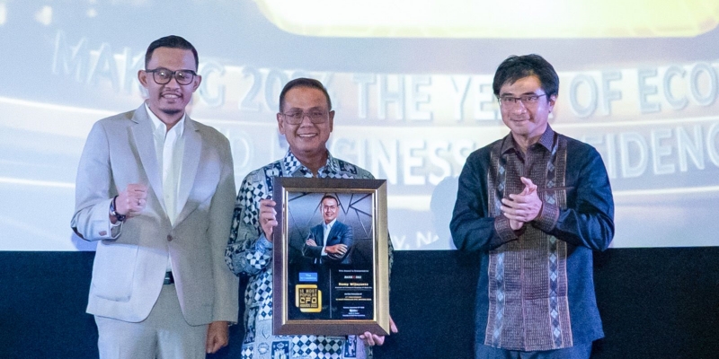 Dirkeu dan Strategi Bank DKI Romy Wijayanto Raih Penghargaan CFO Terbaik