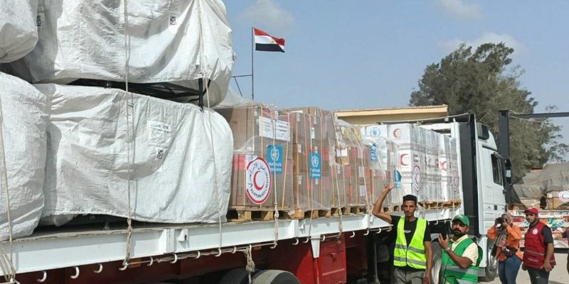 Terhambat Izin Israel, Ratusan Truk Bantuan ke Gaza Terjebak di Mesir