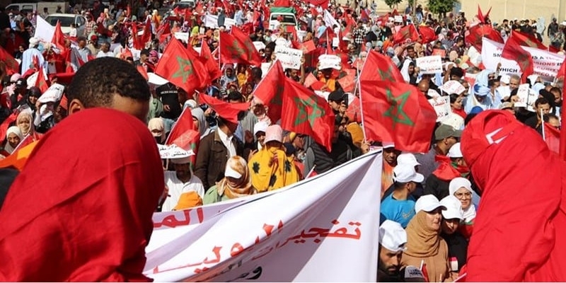 Kecam Penyerangan Es-Semara, Puluhan Ribu Warga Laayoune Maroko Turun ke Jalan