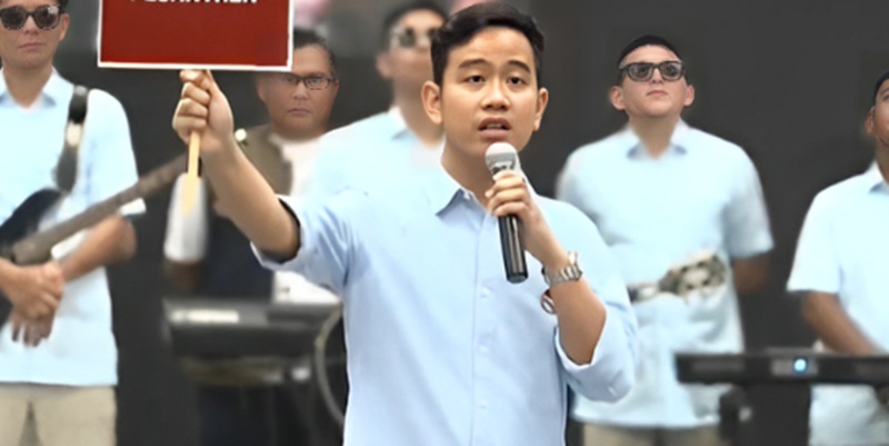 Gibran Tampil <i>All Out</i> dalam Debat, Ampera: Masih Ragu Anak Muda Mimpin?