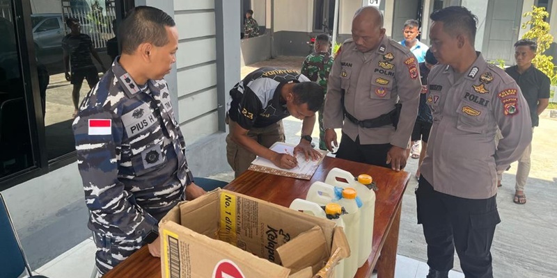 TNI AL Berhasil Gagalkan Penyelundupan Miras Ilegal di Nabire
