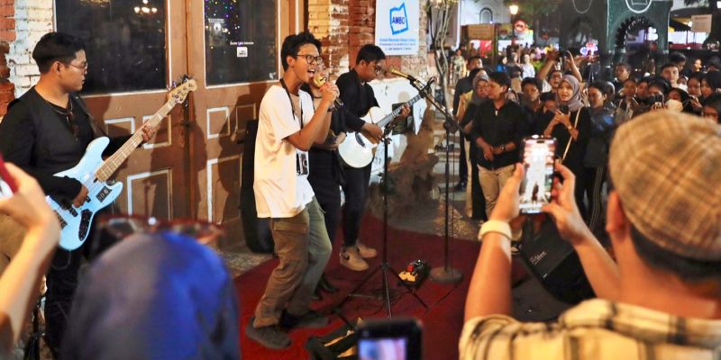 Mudik Akhir Tahun, Alam Ganjar Gelar Reuni di Kota Lama Semarang