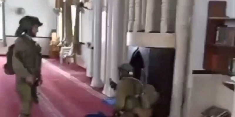 Presiden Palestina Kecam Aksi Tentara Israel Baca Doa Yahudi di Masjid