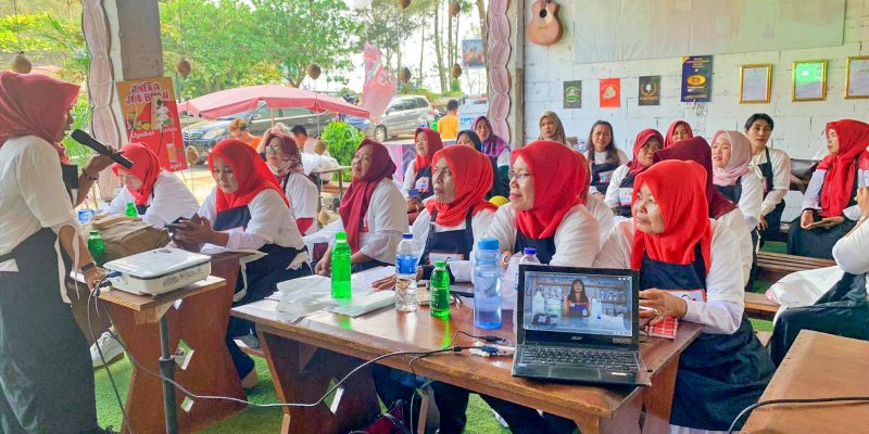 Sejalan Ganjar-Mahfud, Relawan Espas Hadir Berikan Pelatihan Wirausaha di Bengkulu