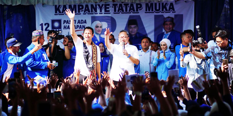 Ajak Raffi Ahmad dan Nagita Kampanye di Lampung, Zulhas: Jangan Lupa Coblos PAN