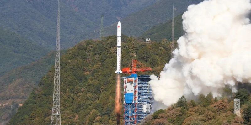 Taiwan Pantau Peluncuran Satelit China