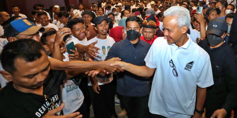 Pesan Kepada Relawan dan Caleg Koalisi di Jateng, Ganjar: Pertahankan Rumah Kita