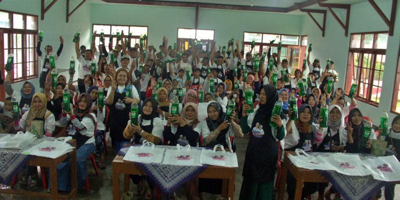 Gerakan Ekonomi Sandi Uno Dorong Wanita Mandiri dengan Wirausaha