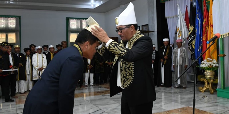 Kesultanan Ternate dan Tidore Sematkan Gelar Kehormatan kepada KSAL