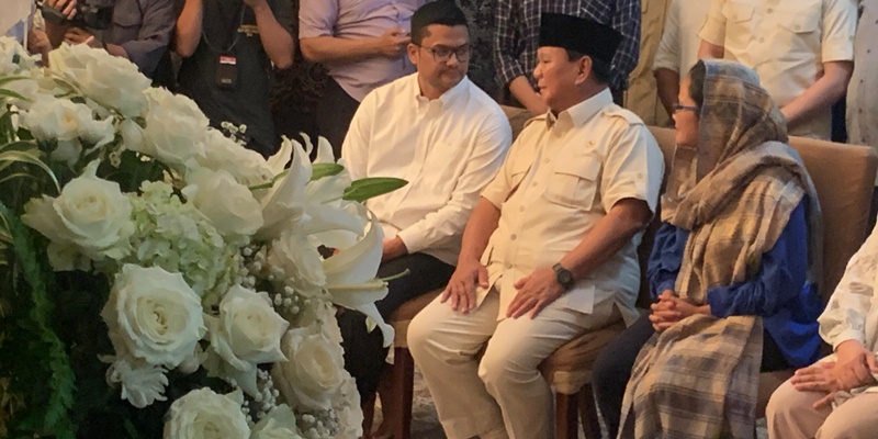 Menhan Prabowo Takziah ke Rumah Rizal Ramli