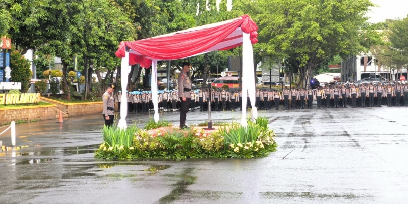 Di Tengah Guyuran Hujan, Polisi Komitmen Kawal Pemilu di Ibu Kota