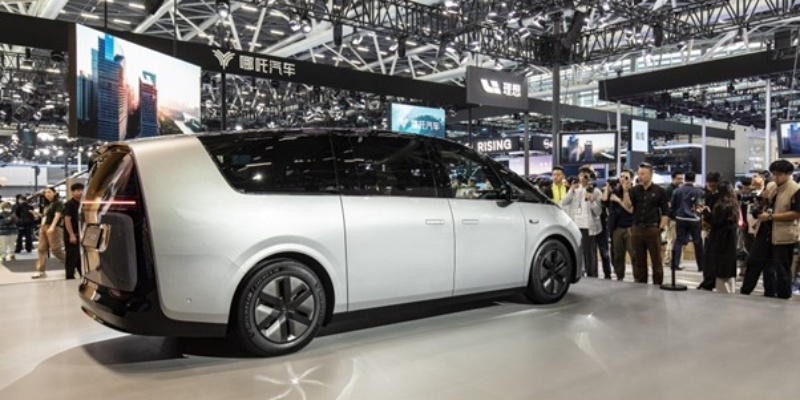 Li Auto Siap Pasarkan Minivan Listrik Pertama pada Maret 2024