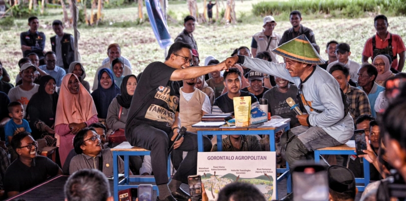 Kampanye Sisa Satu Bulan, Anies Ajak Relawan Kerja Lebih Keras Lagi