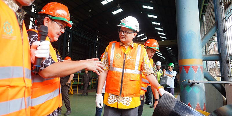 Kunjungi Pabrik Bakrie Pipe Industries, Wamendag Dorong Ekspansi Produk Indonesia ke Luar Negeri