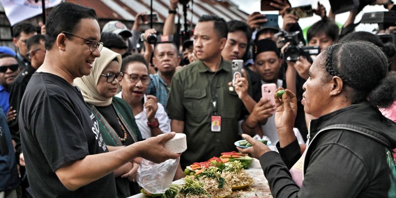 Jokowi Kaget Jumlah Lulusan S2 dan S3 Kalah dari Malaysia, Anies: Itu Faktanya
