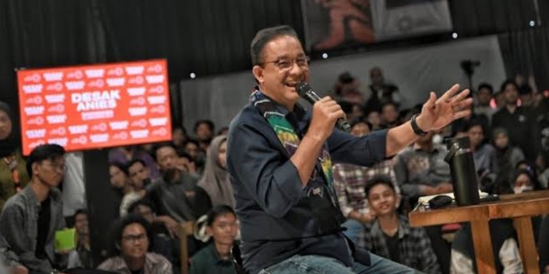 Anies Janjikan Reaktivasi Jalur Kereta Api dan Embarkasi Haji di Sumbar