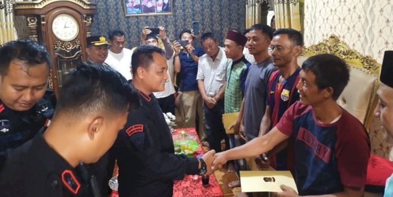 22 Oknum Brimob Terlibat Kerusuhan Sepak Bola, Polda Lampung Turun Tangan