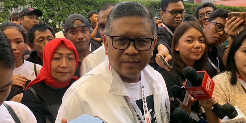 Kata Hasto, Kader PDIP Siap Angkat Koper dari Kabinet Tapi Ditahan Megawati