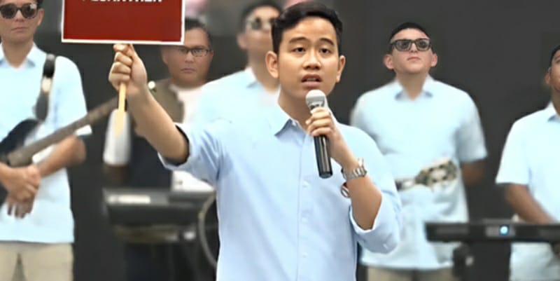 Kasihan Gibran, Maju Pilpres karena Dipaksa Jokowi