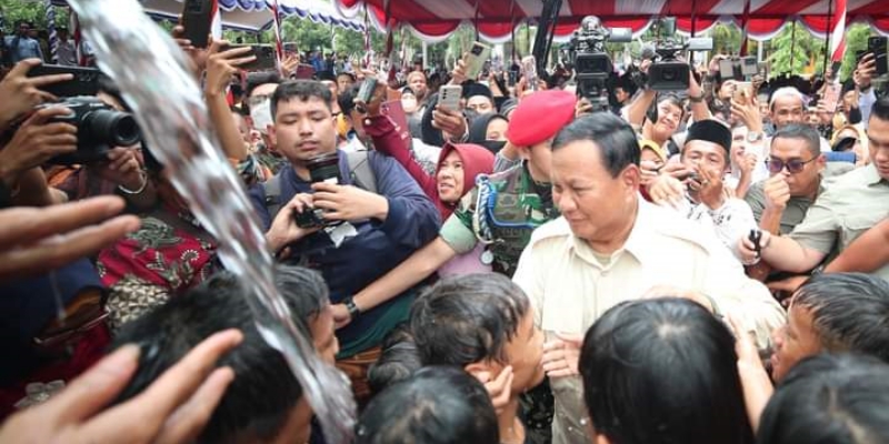 Jubir Klarifikasi Prabowo Sakit dan Tidak Fit