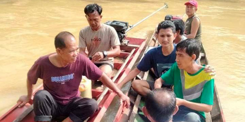 Dikabarkan Hilang Terseret Banjir, Seorang Pria di Musi Rawas Ditemukan Selamat di Atas Pohon Sawit