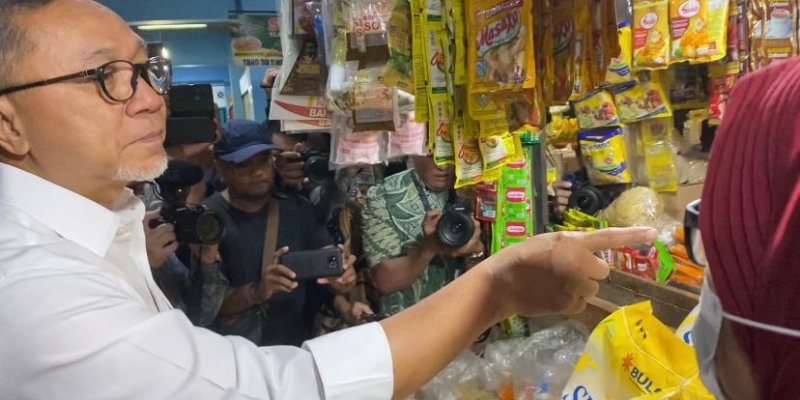 Beras dan Minyak Mahal, Pedagang Pasar Bulu Semarang Ngeluh Langsung ke Zulhas