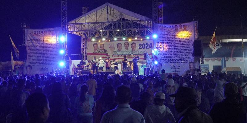 Sahabat Maruarar dan RE Nainggolan Lanjutkan Kampanye Prabowo-Gibran di Tarutung