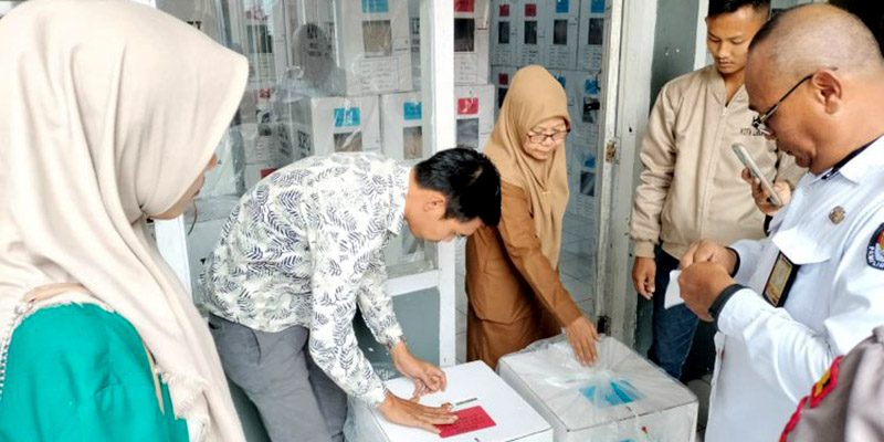 Polisi Siagakan 40 Personel BKO Brimob Kawal Rapat Pleno Rekapitulasi Suara Pemilu di Lubuklinggau