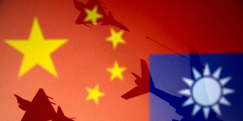 Belasan Jet Tempur dan Kapal China Terdeteksi di Sekitar Taiwan