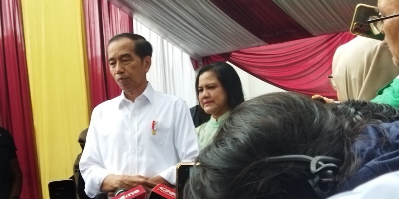 Respon Beras Langka, Jokowi: Jangan Khawatir, Stok Bulog Cukup