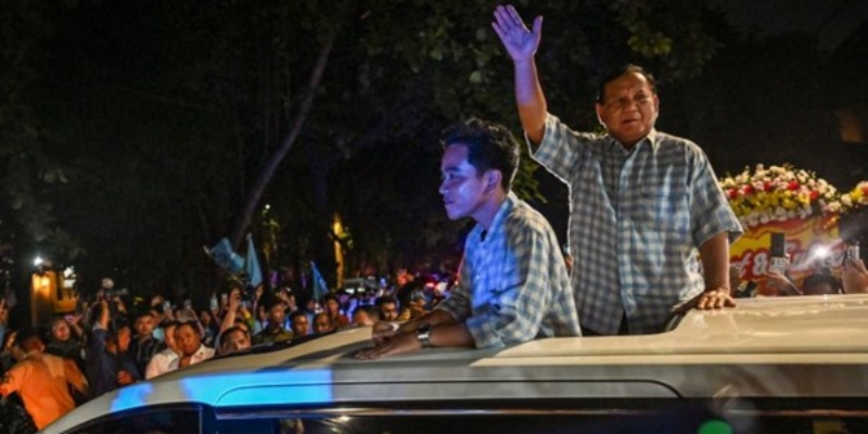 Bloomberg: Indonesia Memilih Prabowo, Sosok ‘Poison Pill’ yang Berubah jadi Paman Menggemaskan