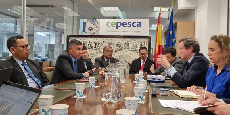 Pemerintah Indonesia dan Spanyol Komitmen Lindungi ABK Perikanan PMI