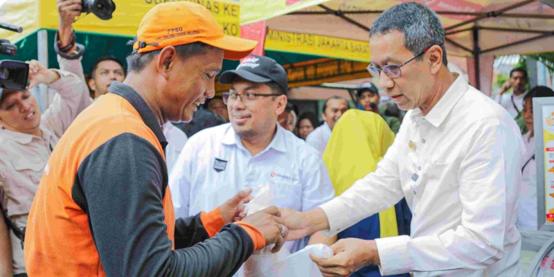 Heru: Sembako Murah Tekan <i>Panic Buying</i> Jelang Ramadan