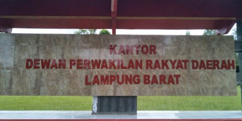Berselingkuh, Oknum DPRD Lampung Barat Resmi Tersangka