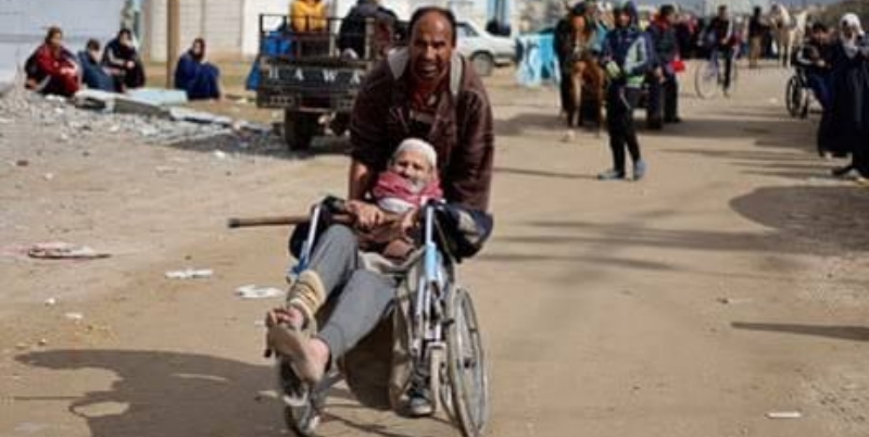 Israel Ringkus Ratusan Orang di Rumah Sakit Terbesar di Gaza