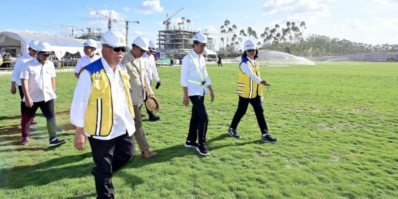 Jokowi Cek Progres Lapangan Upacara 17 Agustus di IKN Nusantara