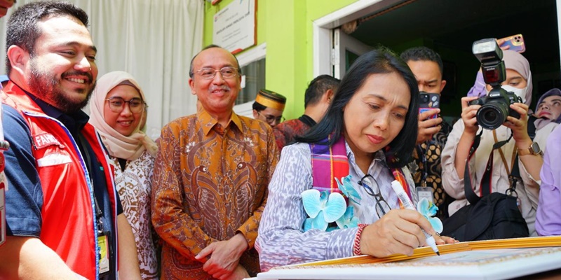 Menteri PPPA Sambangi Kelompok Wanita Nelayan Binaan Pertamina di Makassar