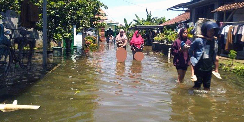 5 Hari Banjir Tak Kunjung Surut, Puluhan Ribu Warga Kudus Terpaksa Mengungsi