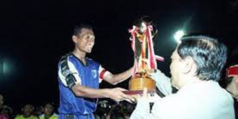 Kenangan Indah PSIS di Stadion Klabat Manado Tahun 1999