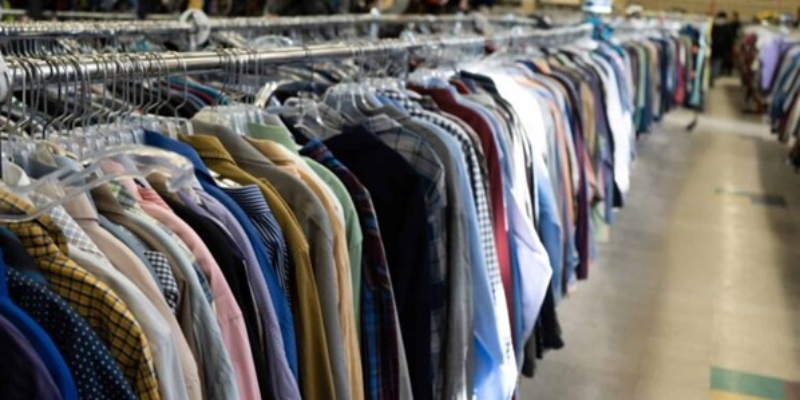 Kemendag Selidiki Perdagangan Pakaian Bekas Impor yang Kembali Marak