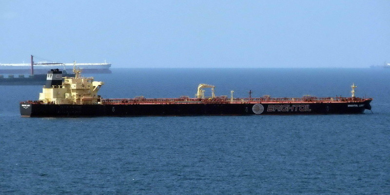 Kapal Tanker China Kena Rudal Houthi di Laut Merah