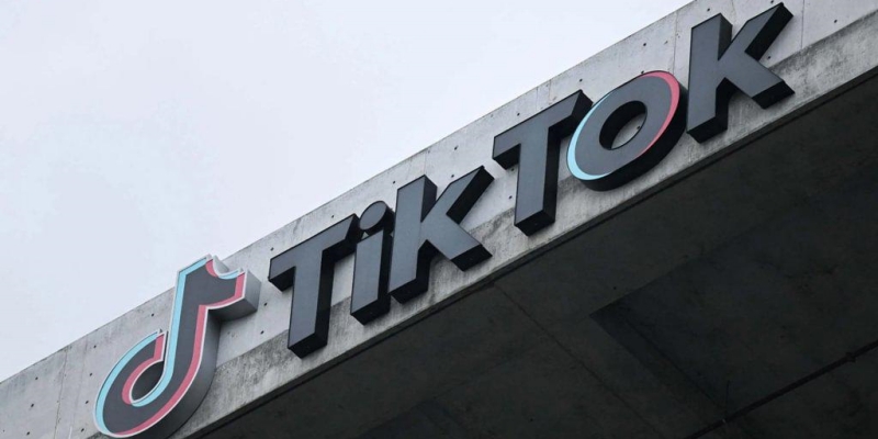 Mantan Menkeu AS Kumpulkan Investor untuk Beli TikTok dari China