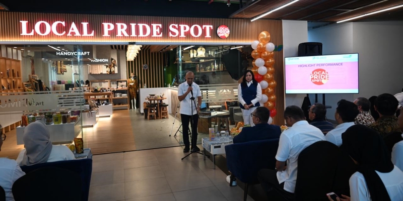 Pemberdayaan UMK Lewat Local Pride Spot di Pelindo Tower