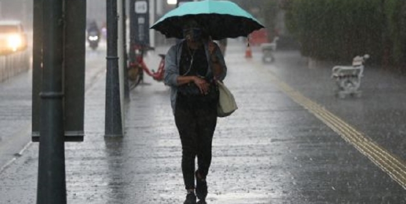 Hari Ini Jakarta Dominan Diguyur Hujan