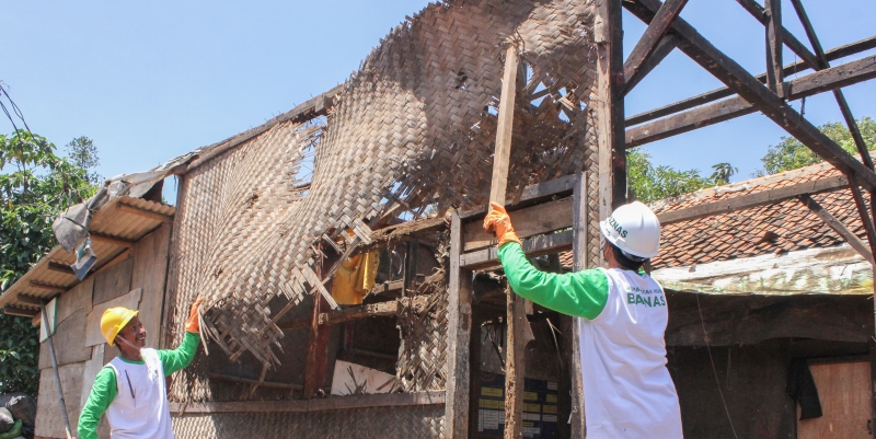 Puluhan Rumah Mustahik di Jabodetabek Dibedah selama Ramadan