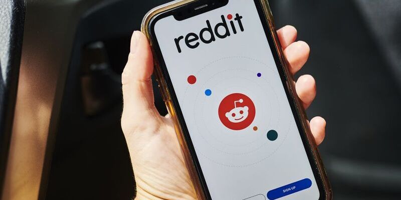 Reddit Resmi Melantai di Bursa AS, Harga Saham Langsung Meningkat